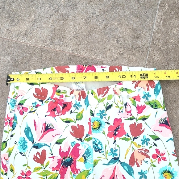 Pull On Jeans - Picture 7 of 11